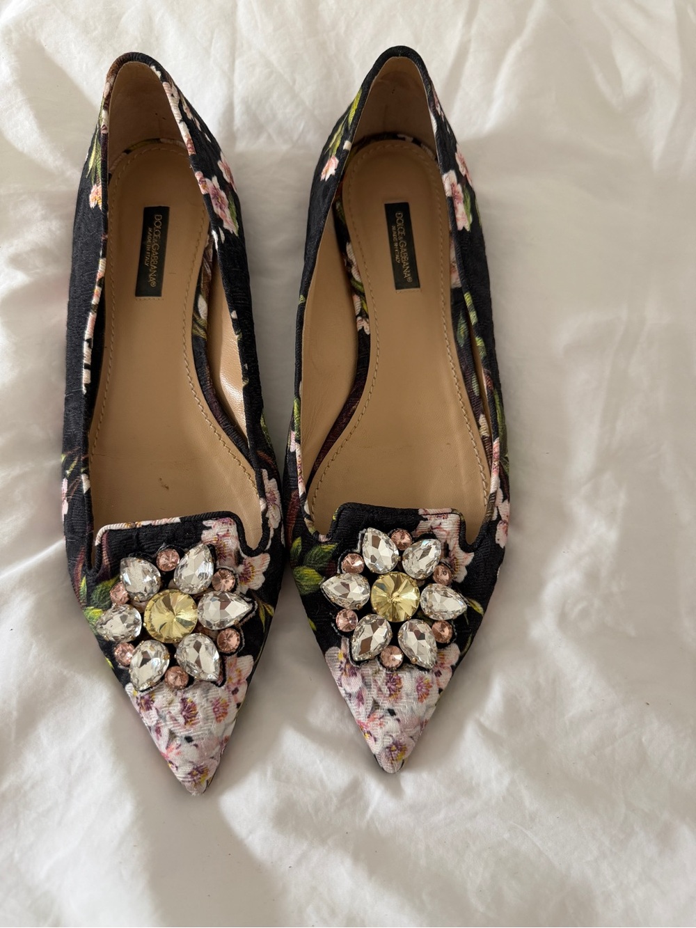 Dolce & Gabbana Black Floral Pointed Toe Embellished Flats